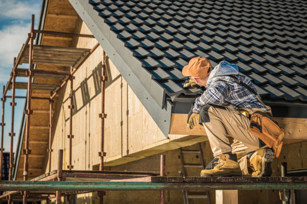 Best Flat Roofing  in Carthage, MS